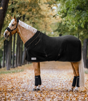 Odpocovací deka Waldhausen Modern Rose černá